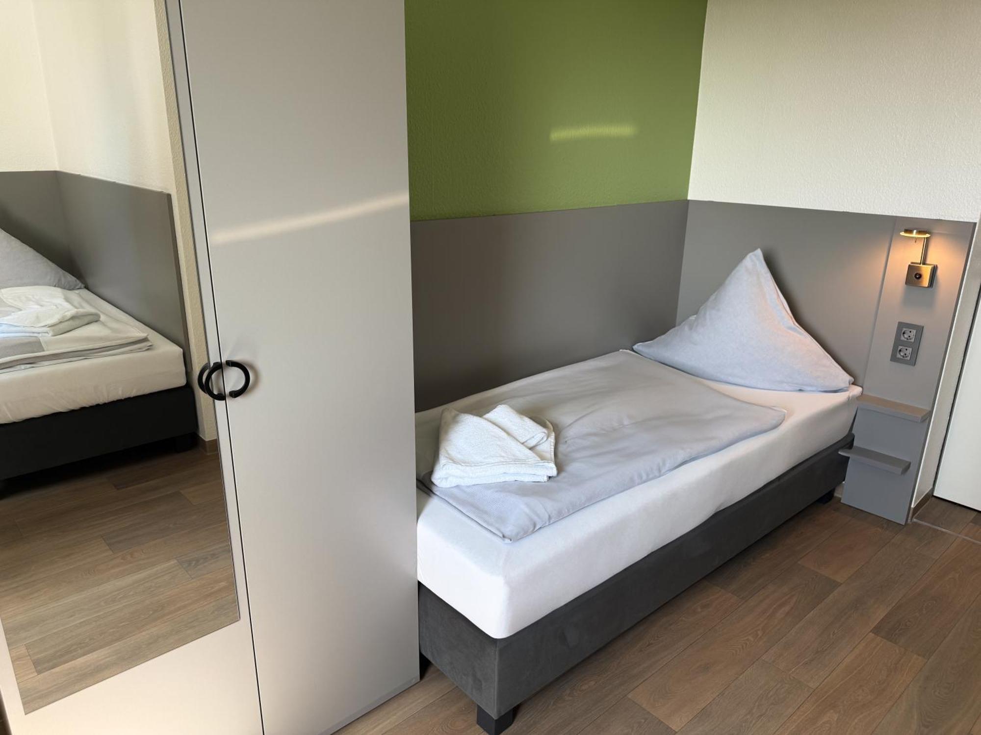 Skybasic Aparthotel 3*